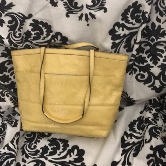 PRELOVED Yellow Coach Purse❤️ - Picture 5 of 7